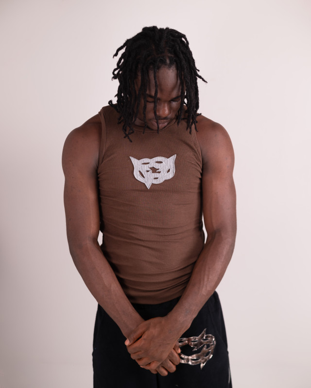 Brown logo tank